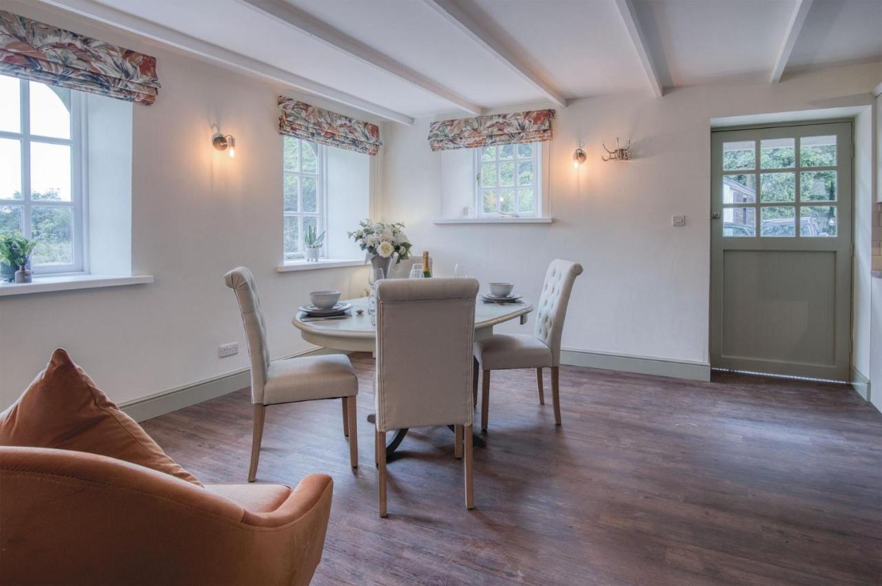 The Stables - 2 Bedroom Cottage - Princes Gate Ludchurch Exterior photo